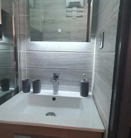 Nouveau Bien Lumineux Confort En Centre Apartment Sète